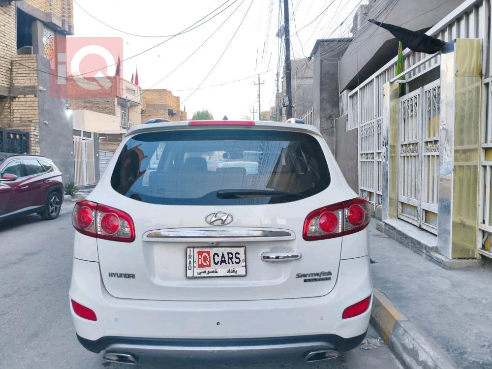 هيونداي سانتافي